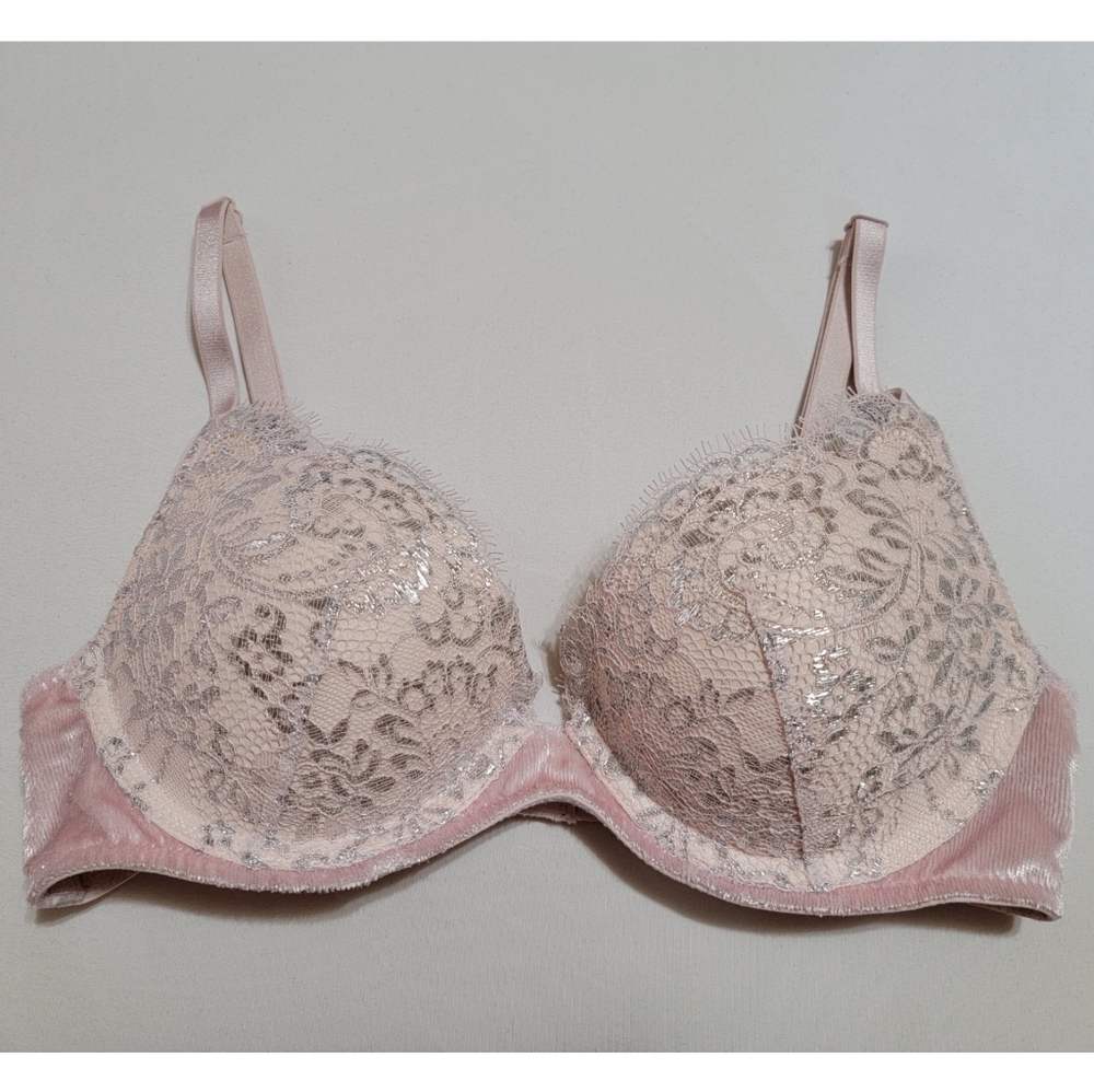 Victoria's Secret Pushup Bra